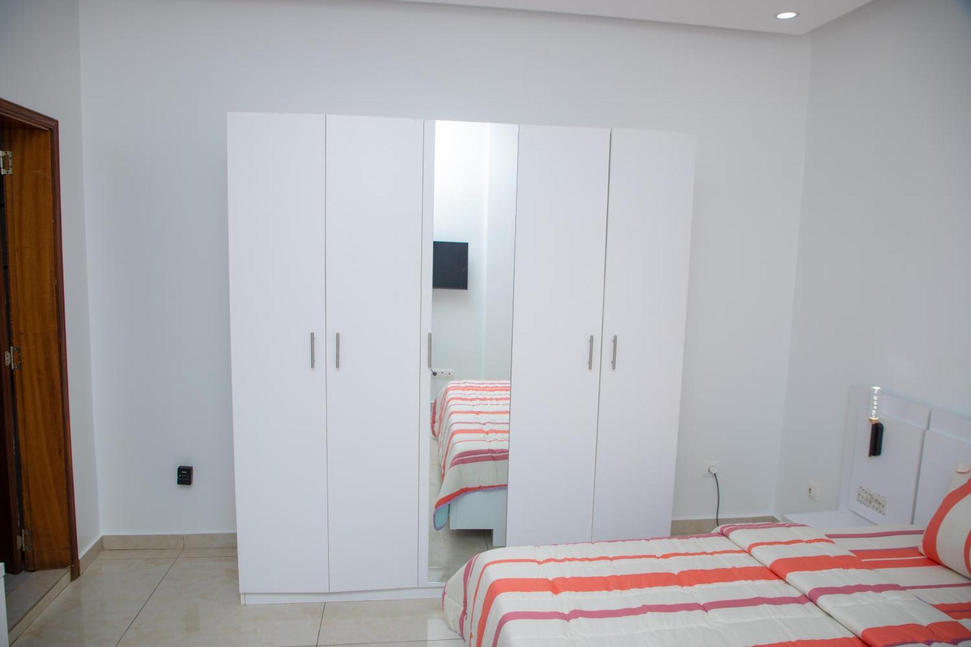 Residence Teranga Immo Luxe Residence Ndoumbe Sylla Dakar Exterior photo